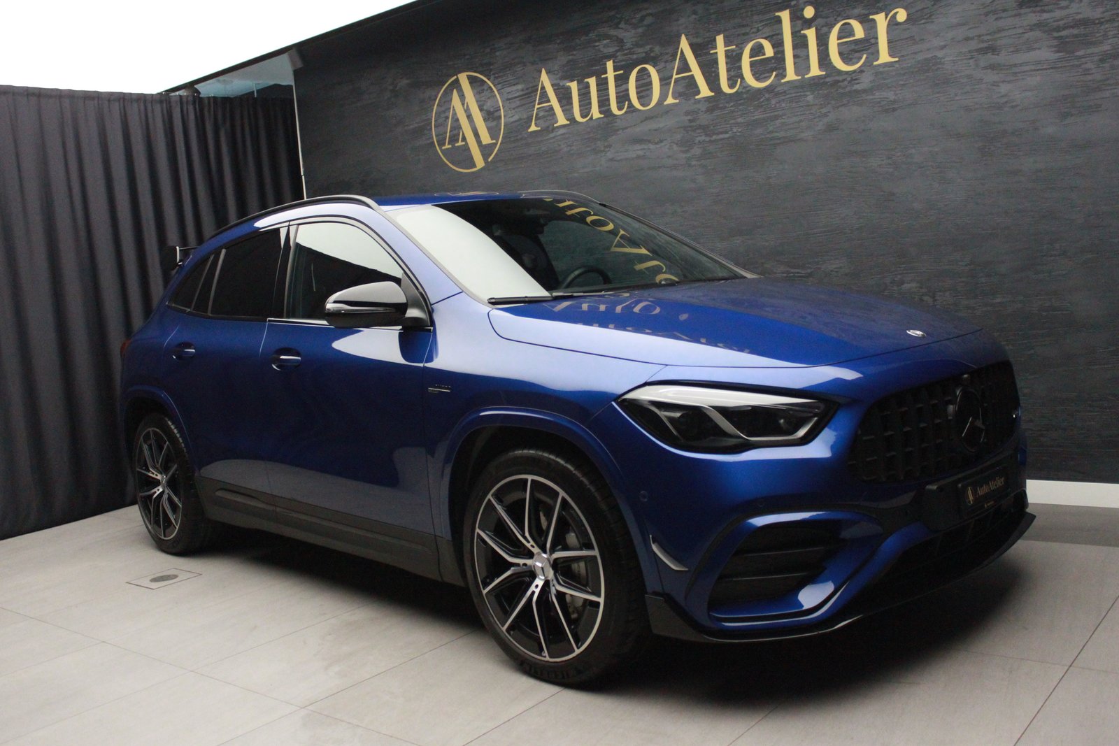 MERCEDES-BENZ GLA AMG 35 4Matic 8G-DCT, Mild-Hybrid Benzin/Elektro, Occasion / Gebraucht, Automatik - 3