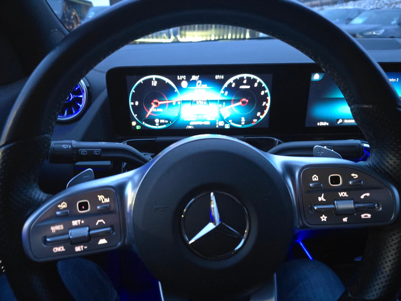 MERCEDES-BENZ GLA 35 AMG 4Matic 8G-Speedshift DCT, Petrol, Second hand / Used, Automatic - 2