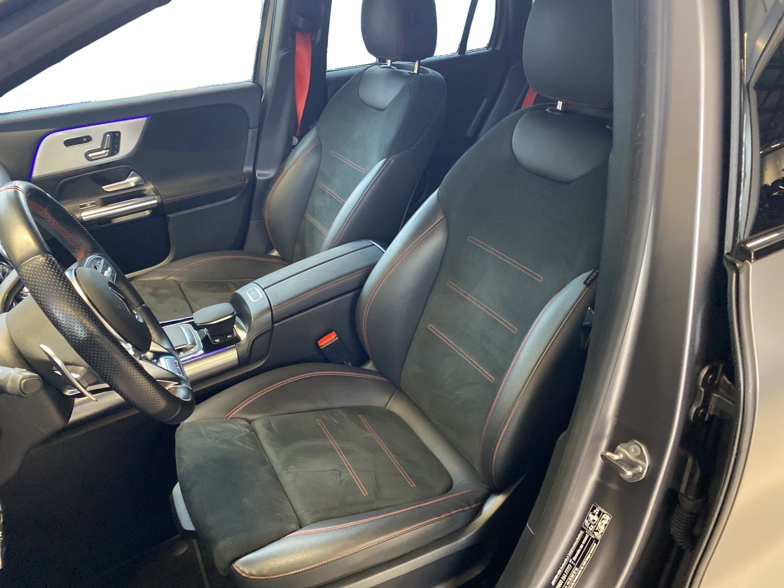 MERCEDES-BENZ GLA 35 AMG 4MATIC, Essence, Occasion / Utilisé, Automatique - 7