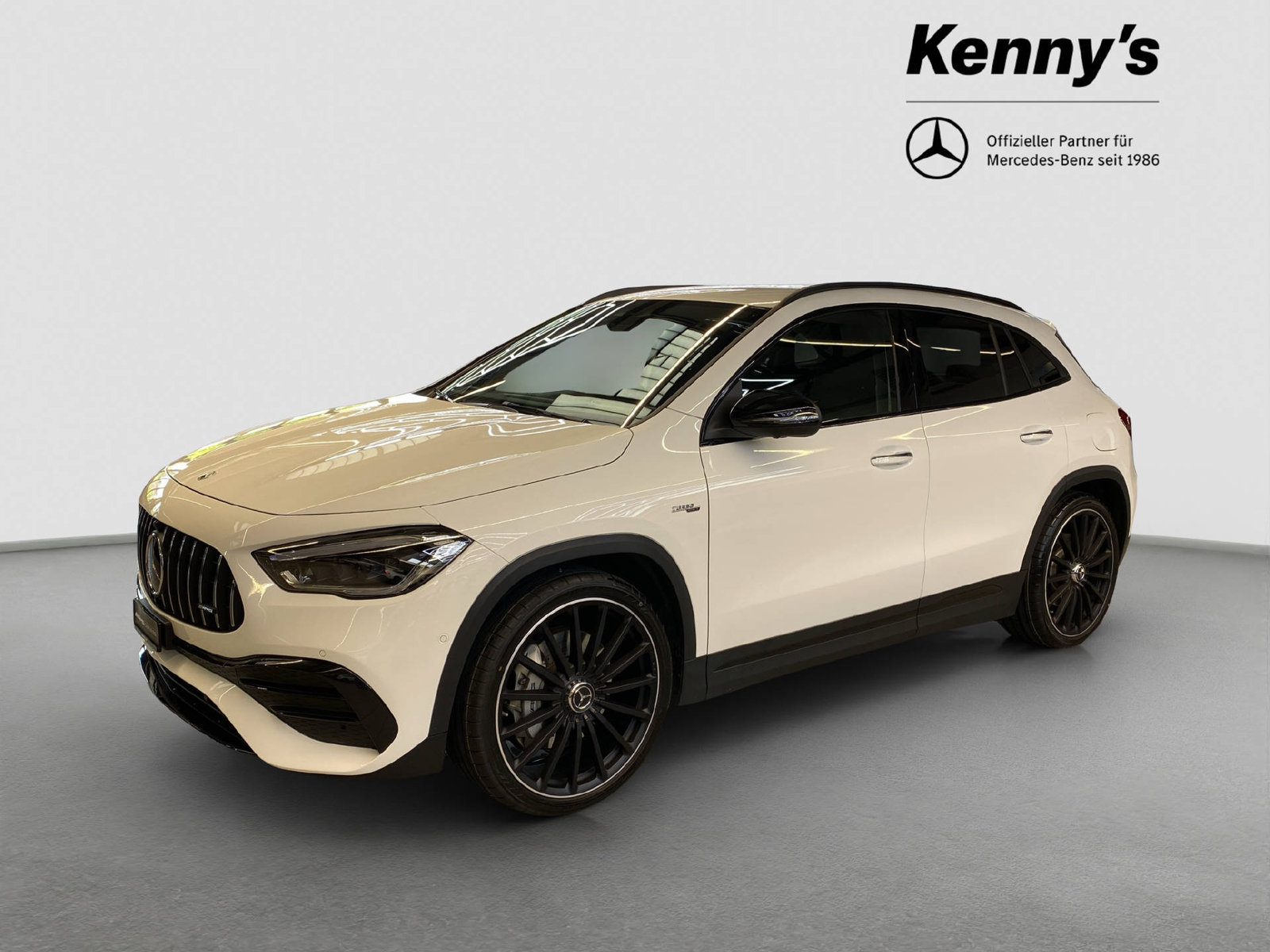 MERCEDES-BENZ GLA 35 AMG 4MATIC