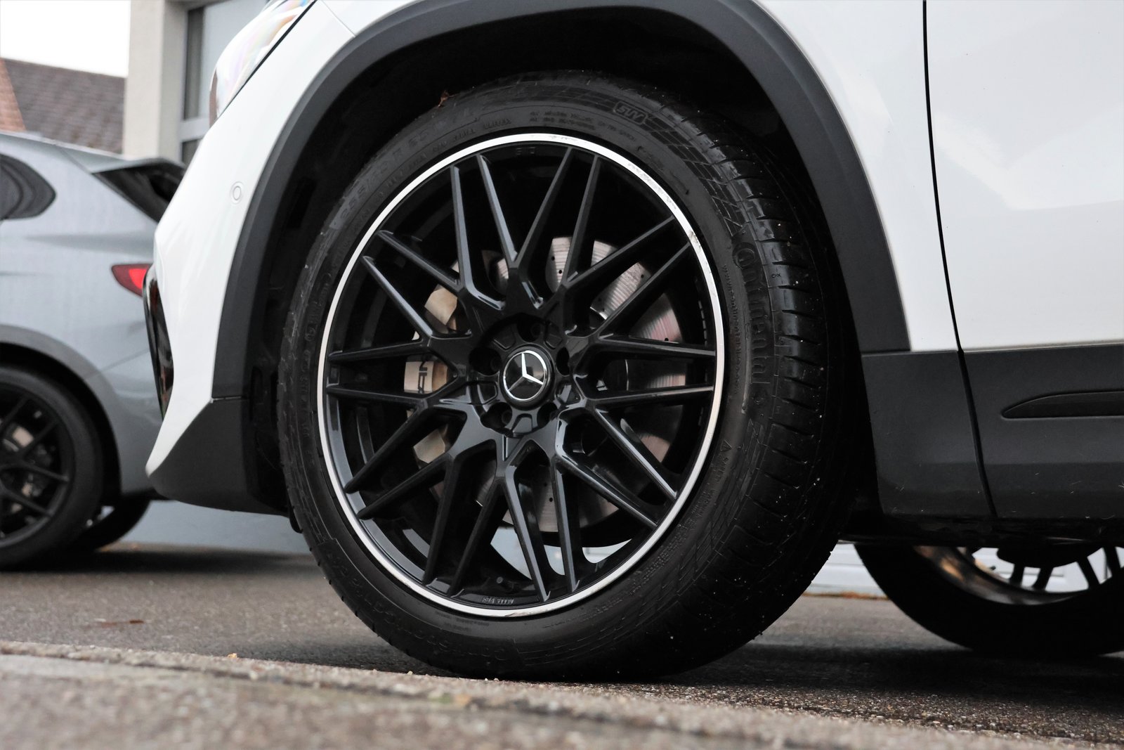 MERCEDES-BENZ GLA 35 AMG 4Matic 8G-Speedshift DCT, Benzin, Occasion / Gebraucht, Automatik - 7