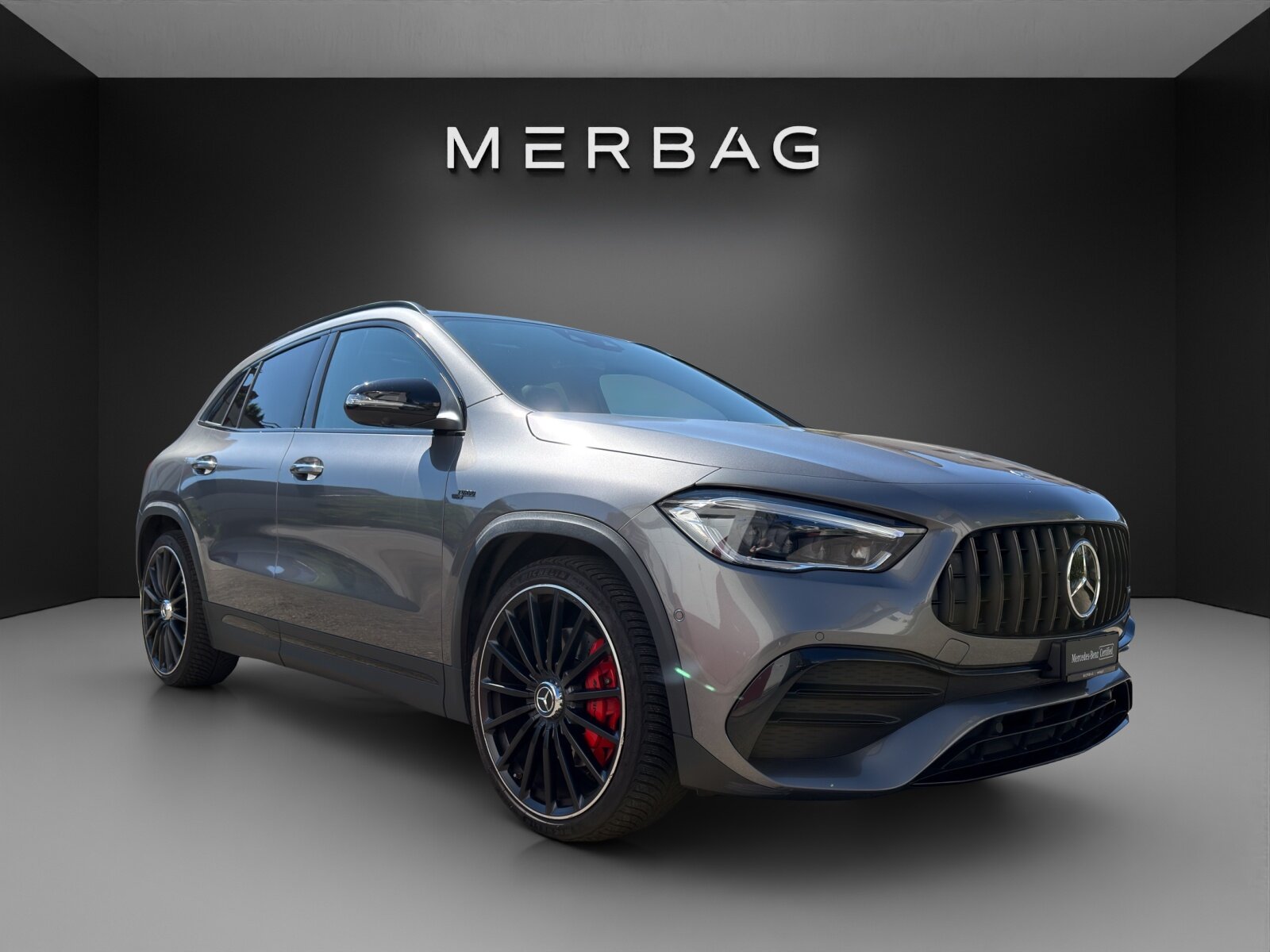 MERCEDES-BENZ GLA 35 AMG 4Matic 8G-Speedshift DCT