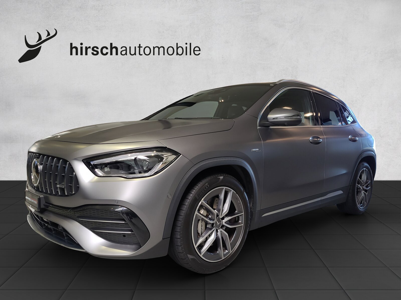 MERCEDES-BENZ GLA 35 AMG 4M