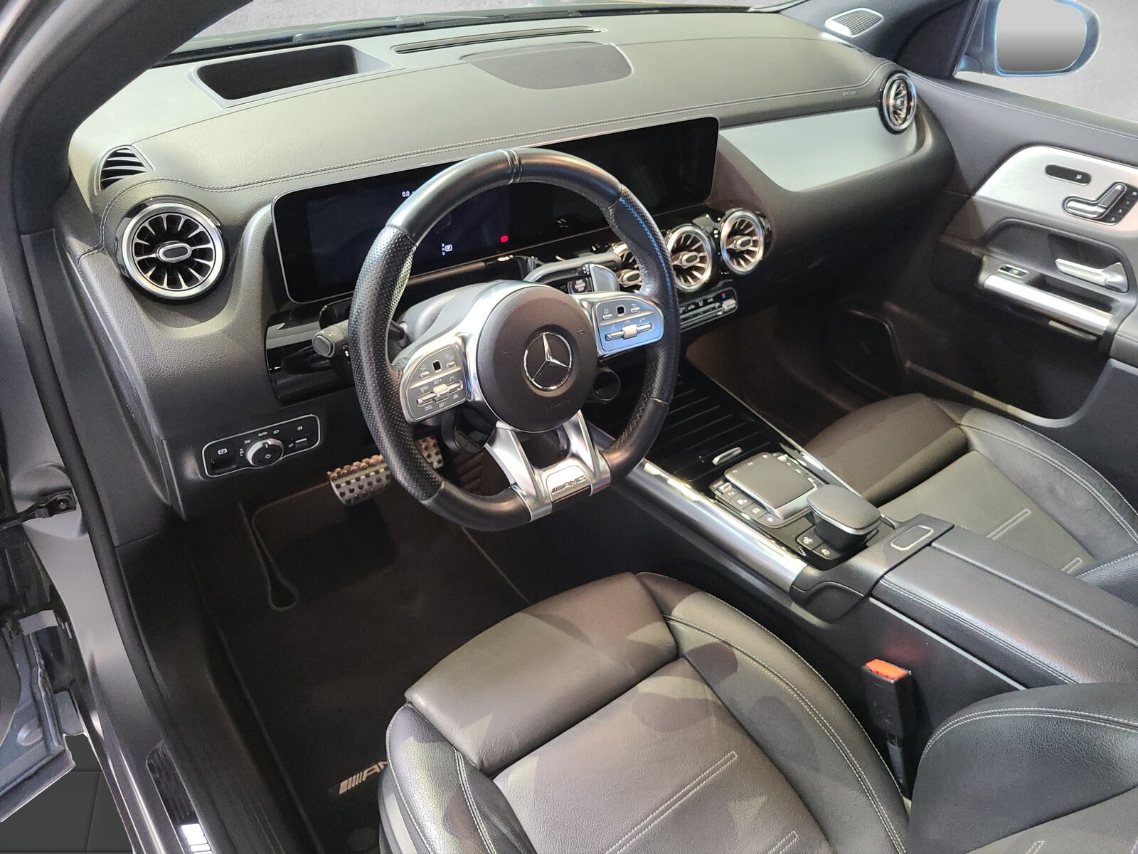 MERCEDES-BENZ GLA 35 AMG 4M, Petrol, Second hand / Used, Automatic - 7