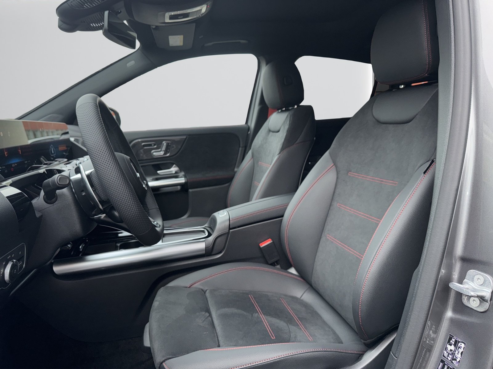 MERCEDES-BENZ GLA AMG 35 4Matic 8G-DCT, Mild-Hybrid Petrol/Electric, New car, Automatic - 5