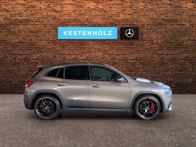 MERCEDES-BENZ GLA 45 S AMG 4Matic+, Automatik - 3