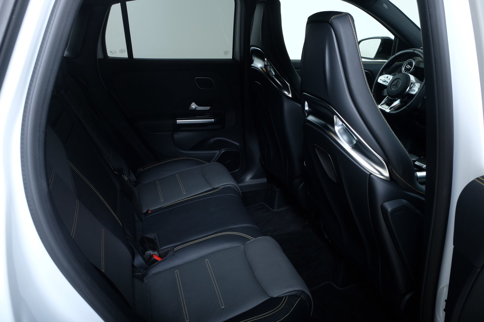 MERCEDES-BENZ GLA 45 S AMG 4Matic+, Essence, Occasion / Utilisé, Automatique - 6