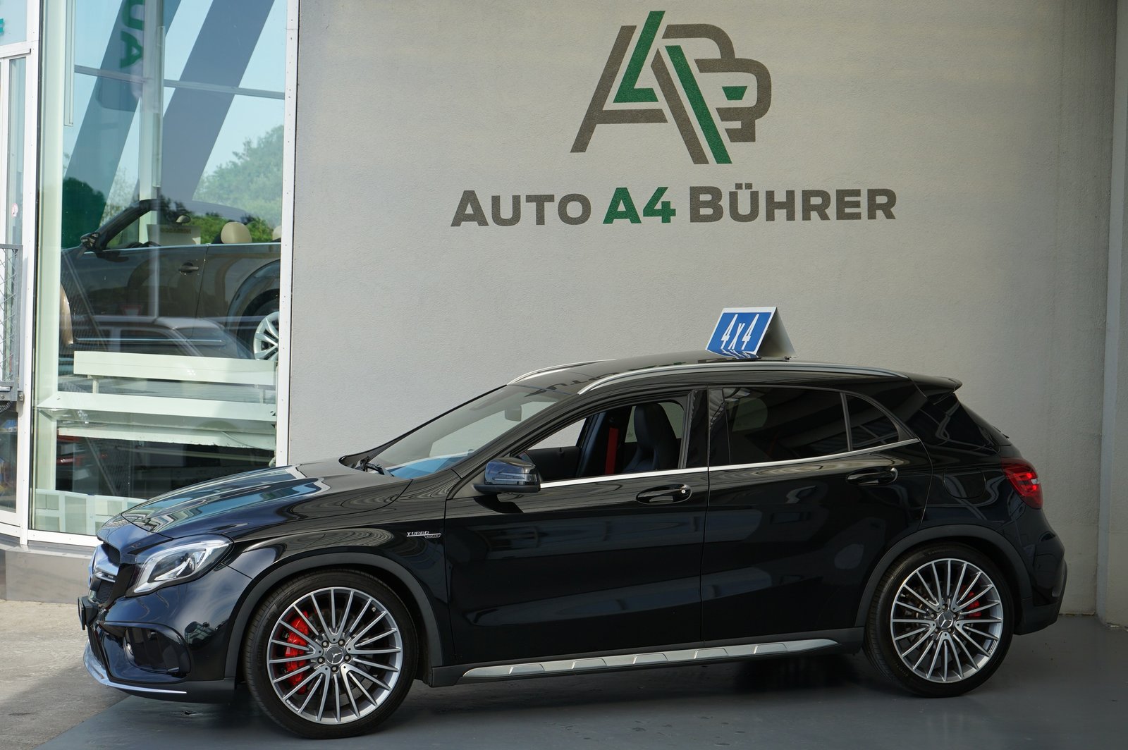 MERCEDES-BENZ GLA 45 AMG 4Matic 381PS, Benzin, Occasion / Gebraucht, Automatik - 4