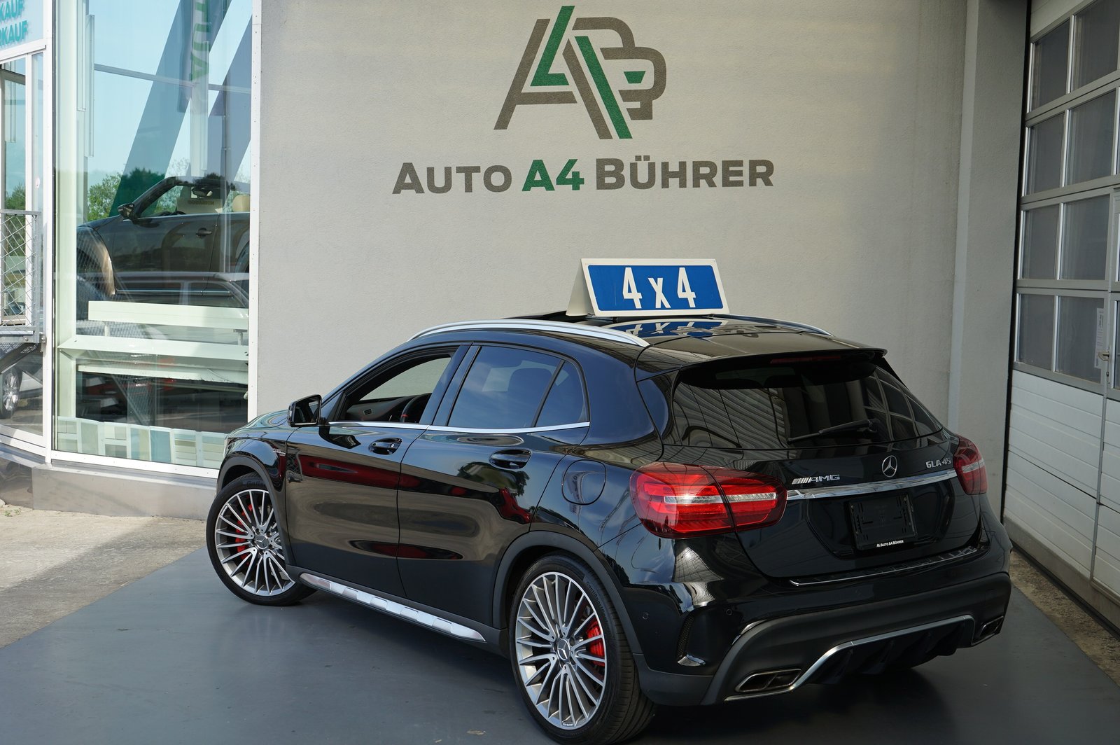 MERCEDES-BENZ GLA 45 AMG 4Matic 381PS, Benzin, Occasion / Gebraucht, Automatik - 6