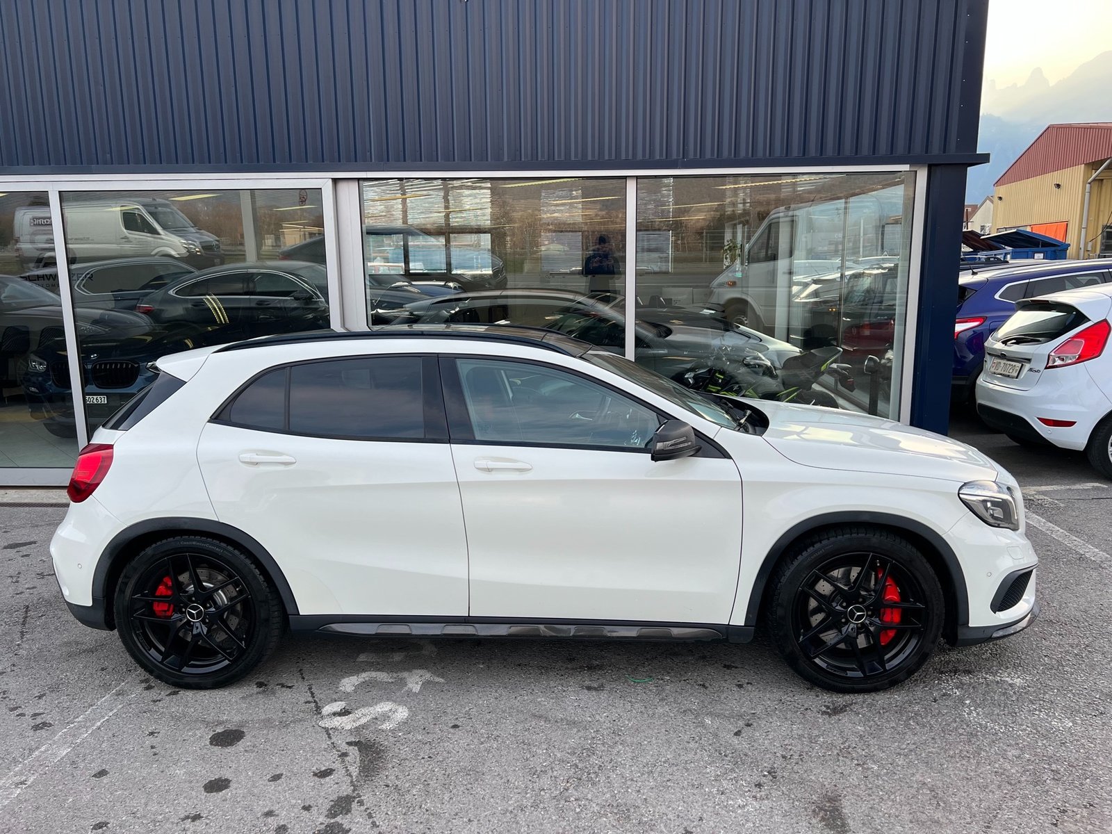 MERCEDES-BENZ GLA 45 AMG 4Matic 7G-DCT, Benzin, Occasion / Gebraucht, Automatik - 4
