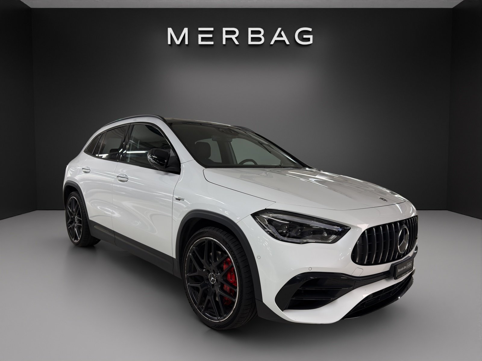 MERCEDES-BENZ GLA 45 S AMG 4Matic+ 8G-Speedshift DCT