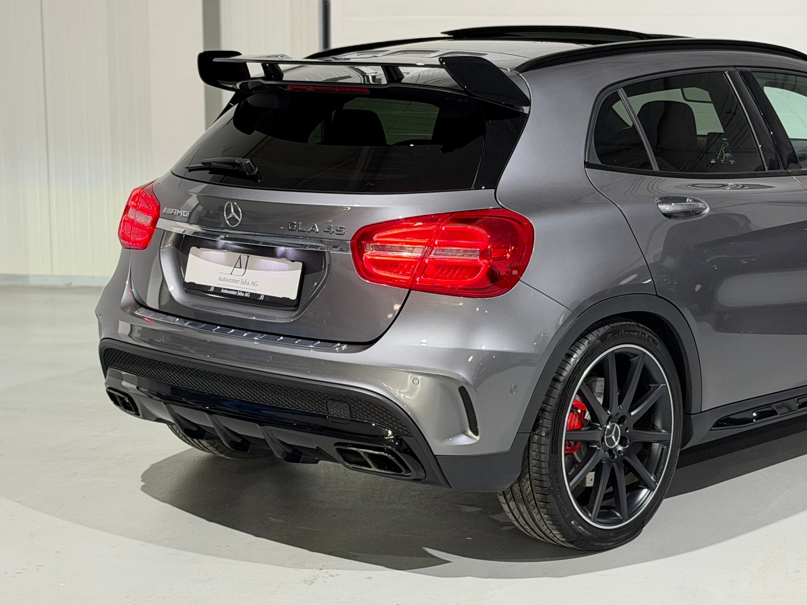 MERCEDES-BENZ GLA 45 AMG 4Matic 7G-DCT Performance Paket, Petrol, Second hand / Used, Automatic - 5