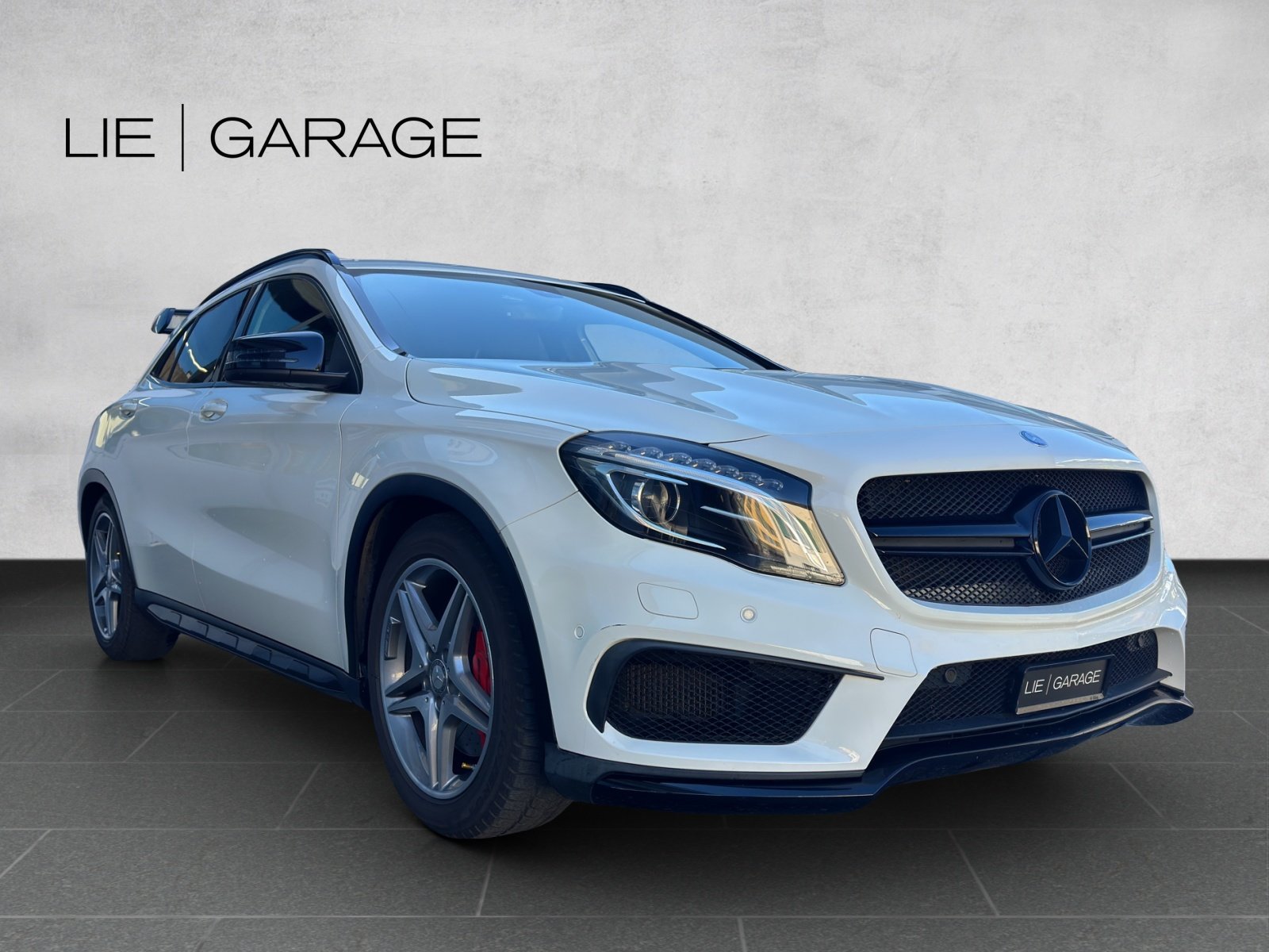 MERCEDES-BENZ GLA 45 AMG 4Matic 7G-DCT, Benzin, Occasion / Gebraucht, Automatik - 4