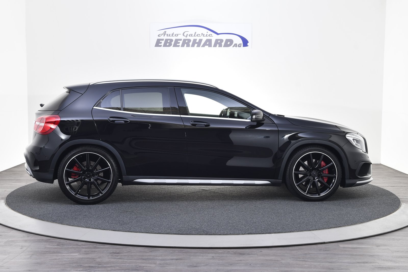 MERCEDES-BENZ GLA 45 AMG 4Matic 7G-DCT, Benzin, Occasion / Gebraucht, Automatik - 6