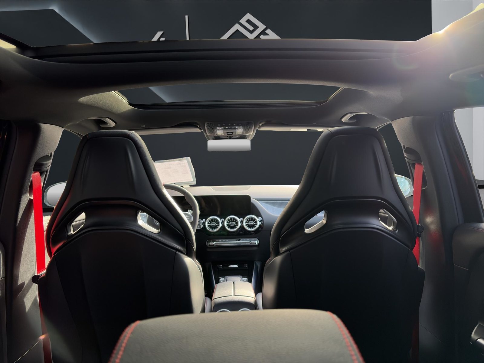 MERCEDES-BENZ GLA 45 S AMG 4matic+, Benzin, Occasion / Gebraucht, Automatik - 7