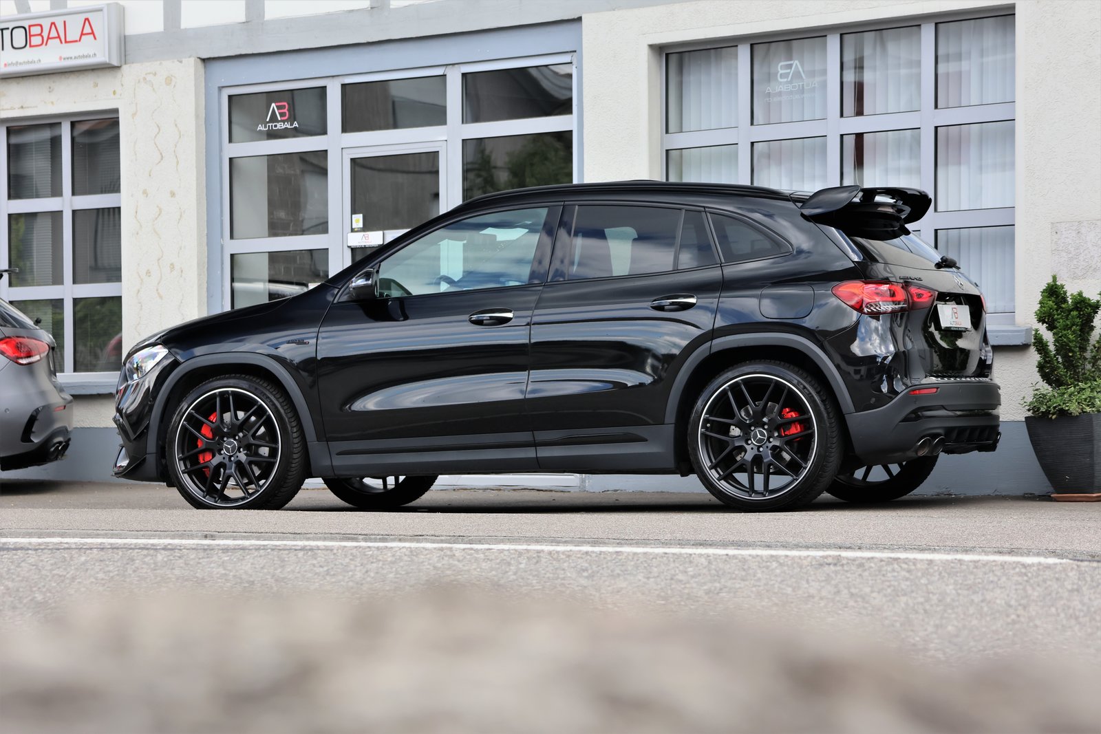 MERCEDES-BENZ GLA 45 S AMG 4Matic+ 8G-Speedshift DCT, Petrol, Second hand / Used, Automatic - 4