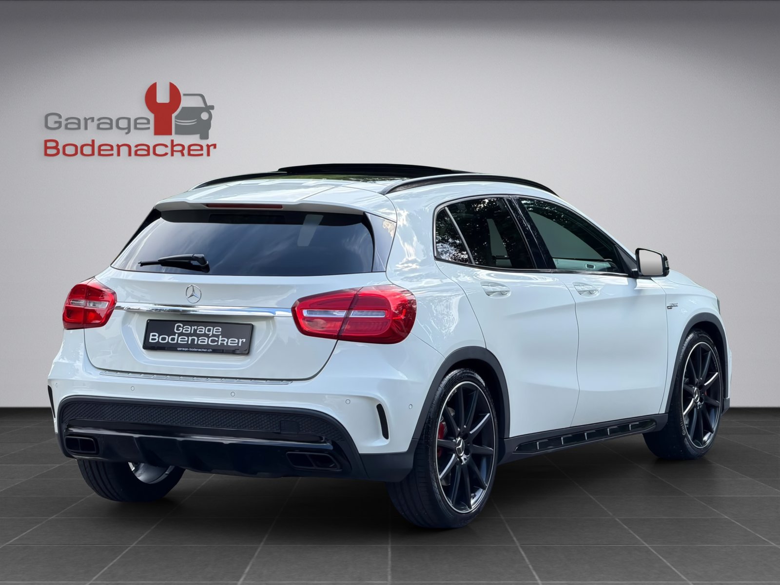MERCEDES-BENZ GLA 45 AMG 4Matic 7G-DCT, Benzin, Occasion / Gebraucht, Automatik - 6