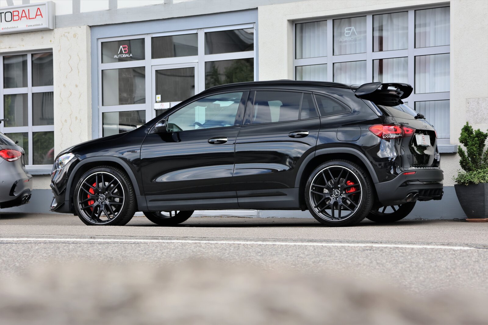 MERCEDES-BENZ GLA 45 S AMG 4Matic+ 8G-Speedshift DCT, Petrol, Second hand / Used, Automatic - 4