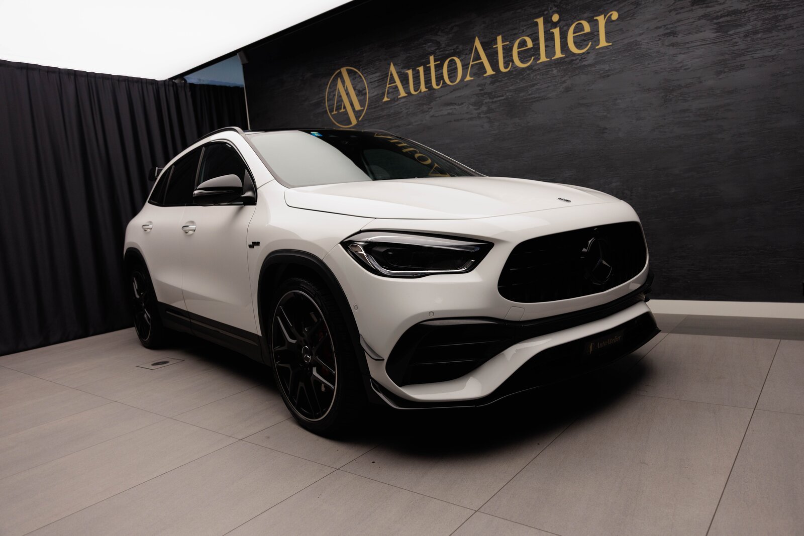 MERCEDES-BENZ GLA 45 S AMG 4Matic+ 8G-Speedshift DCT