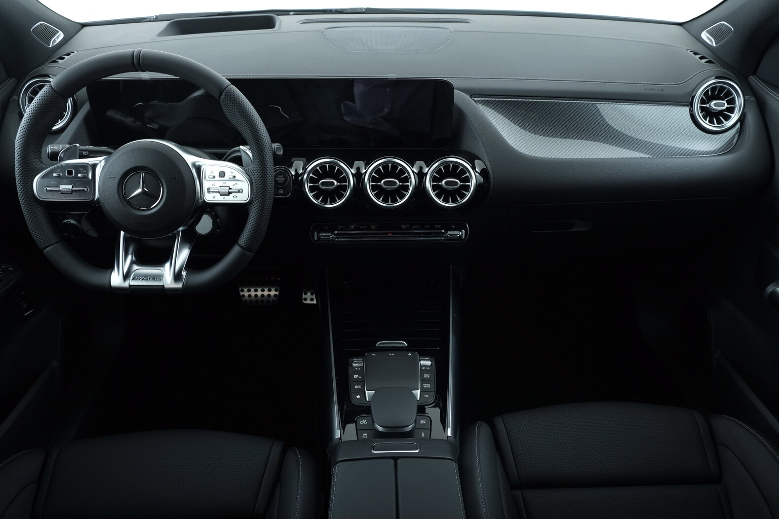 MERCEDES-BENZ GLA 45 S AMG 4matic+ H247, Essence, Occasion / Utilisé, Automatique - 6