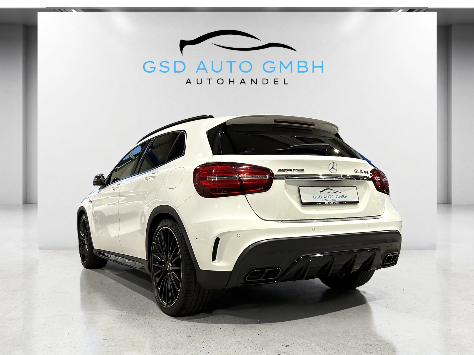 MERCEDES-BENZ GLA 45 AMG 4Matic 7G-DCT**Panodach,Rückfahrtkamera,Frisch, Benzin, Occasion / Gebraucht, Automatik - 3