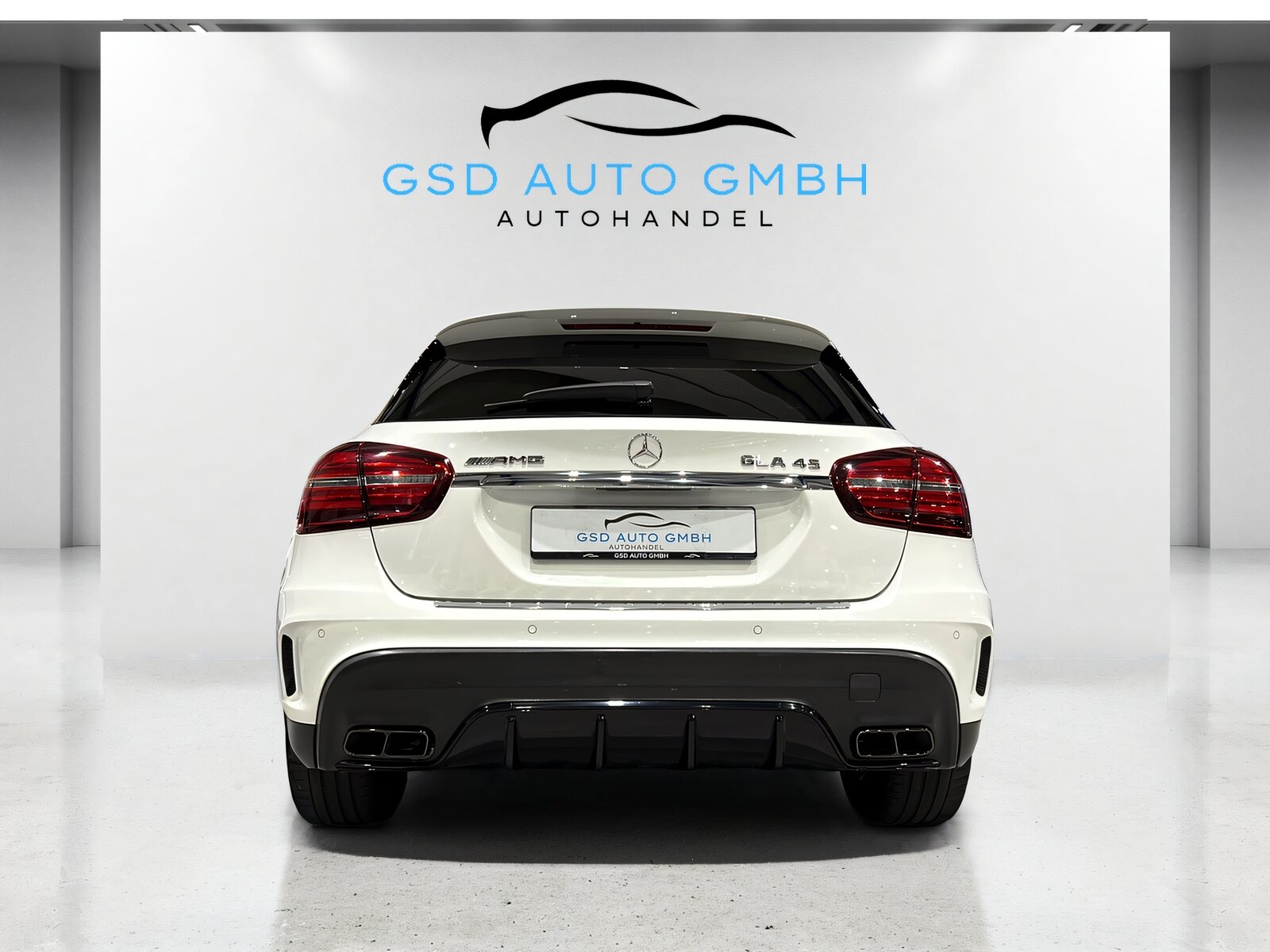MERCEDES-BENZ GLA 45 AMG 4Matic 7G-DCT**Panodach,Rückfahrtkamera,Frisch, Benzin, Occasion / Gebraucht, Automatik - 4