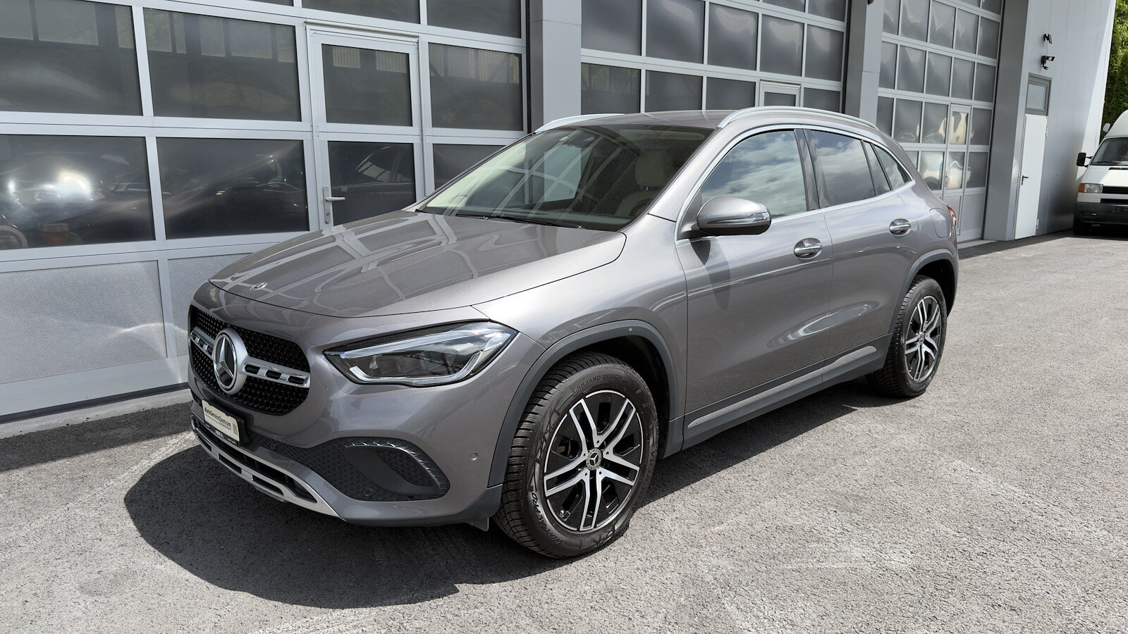 MERCEDES-BENZ GLA-Klasse H247 GLA 250 Progressive 4matic