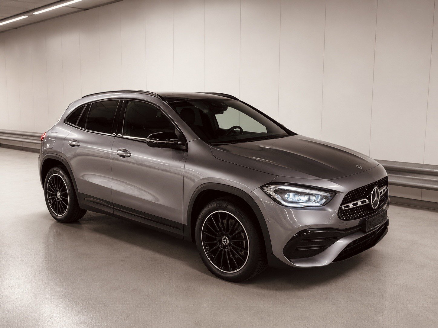 MERCEDES-BENZ GLA-Klasse H247 GLA 250 e AMG Line