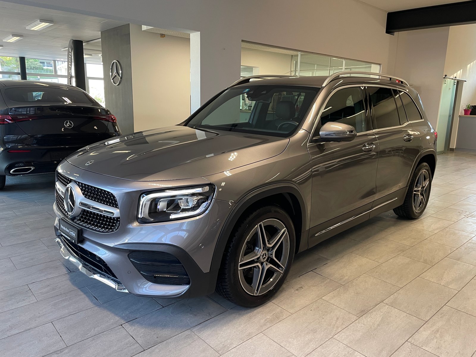 MERCEDES-BENZ GLB 200 d 4Matic AMG Line 8G-Tronic