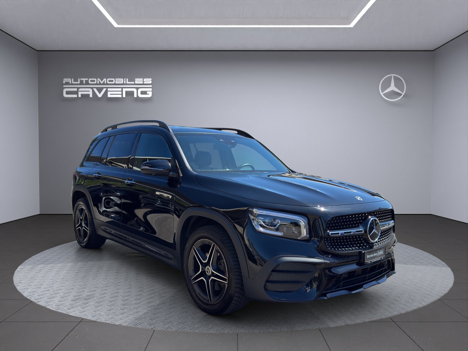 MERCEDES-BENZ GLB 200 AMG Line 7G-Tronic, Petrol, Second hand / Used, Automatic - 7