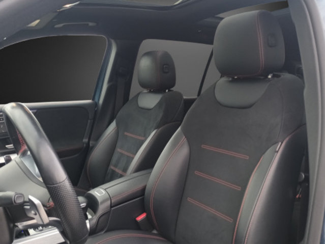 MERCEDES-BENZ GLB 200 AMG Line 4M, Benzin, Occasion / Gebraucht, Automatik - 7
