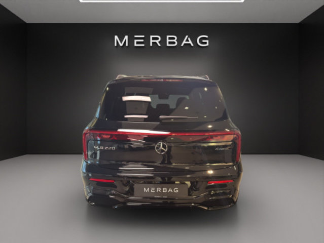 MERCEDES-BENZ GLB 220 4Matic 8G-Tronic, Benzin, Neuwagen, Automatik - 4