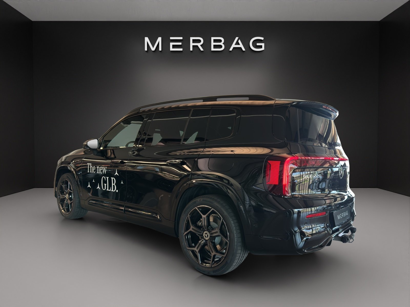 MERCEDES-BENZ GLB 220 4Matic 8G-Tronic, Benzin, Vorführwagen, Automatik - 4