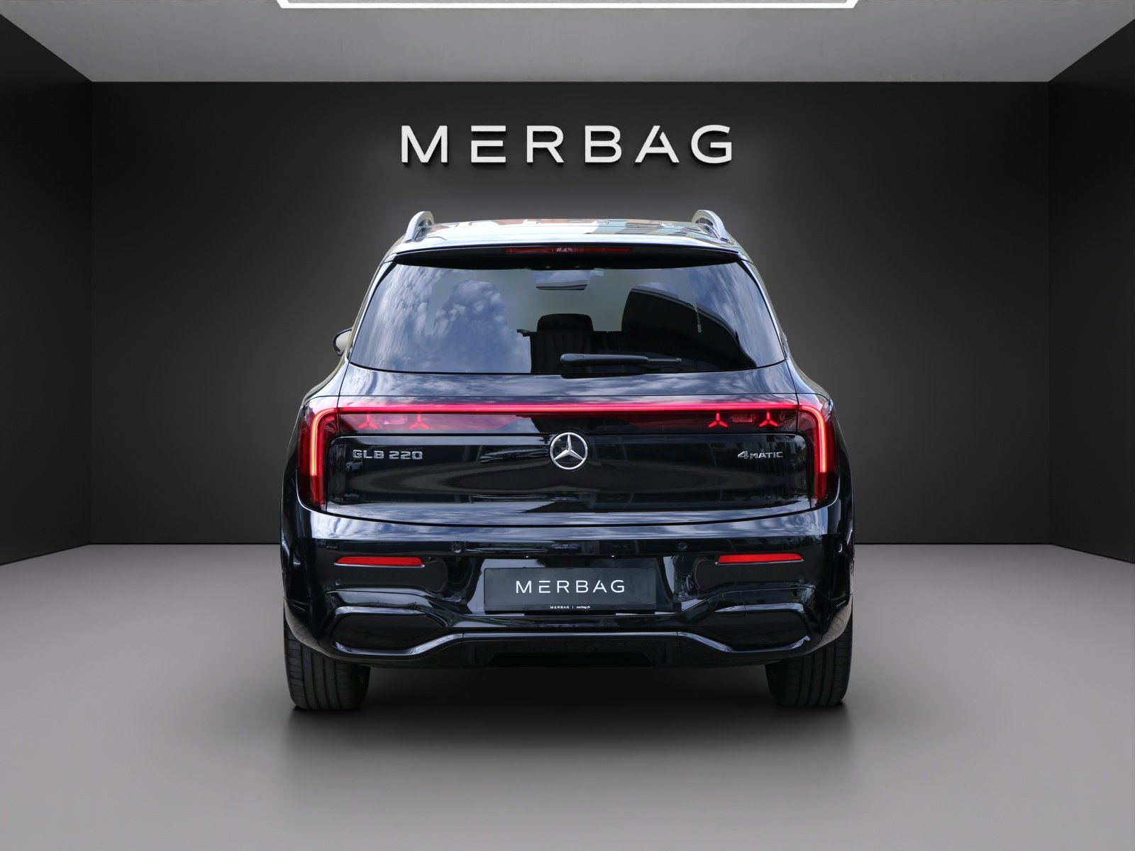 MERCEDES-BENZ GLB 220 4MATIC, Benzin, Neuwagen, Automatik - 4