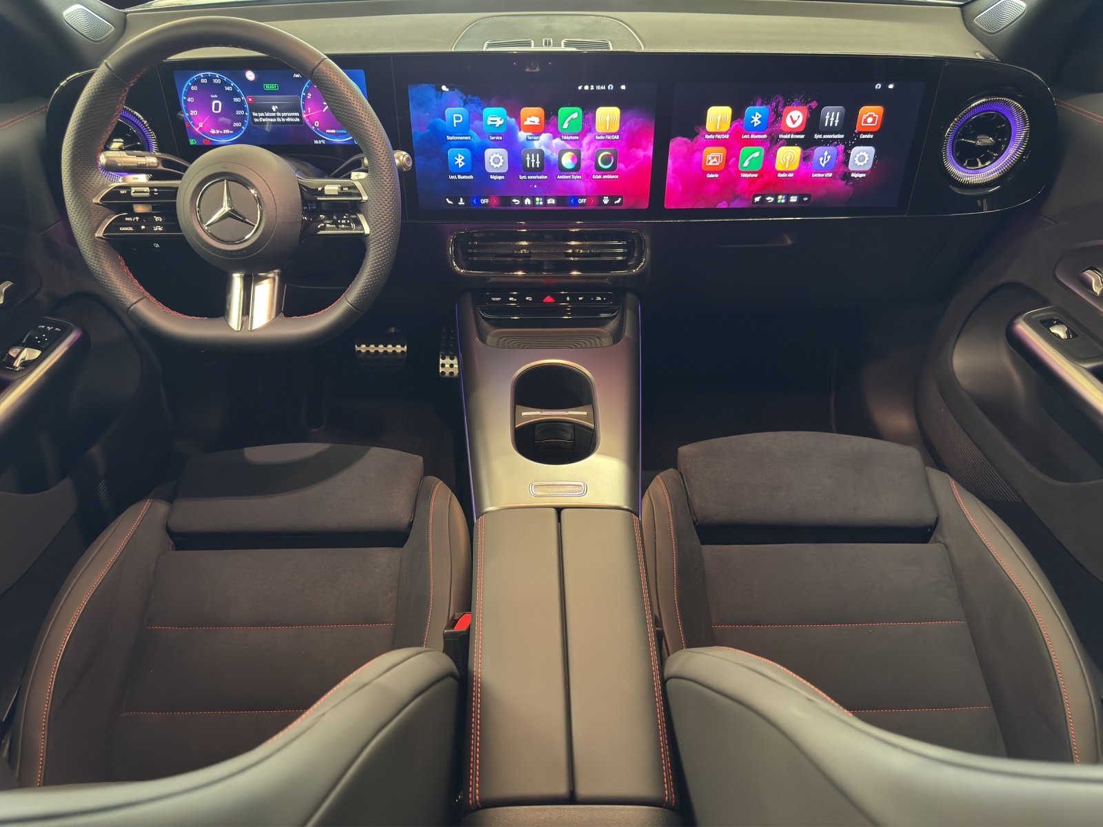 MERCEDES-BENZ GLB 220 4M, Hybride Léger Essence/Électricité, Voiture nouvelle, Automatique - 6