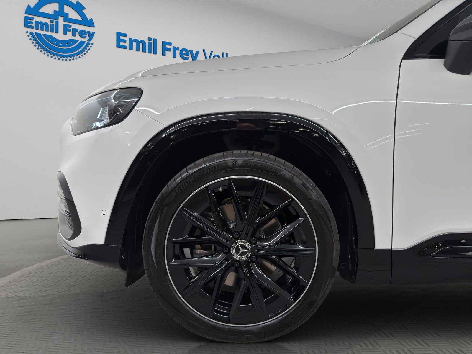 MERCEDES-BENZ GLB 220 4matic, Mild-Hybrid Benzin/Elektro, Neuwagen, Automatik - 4