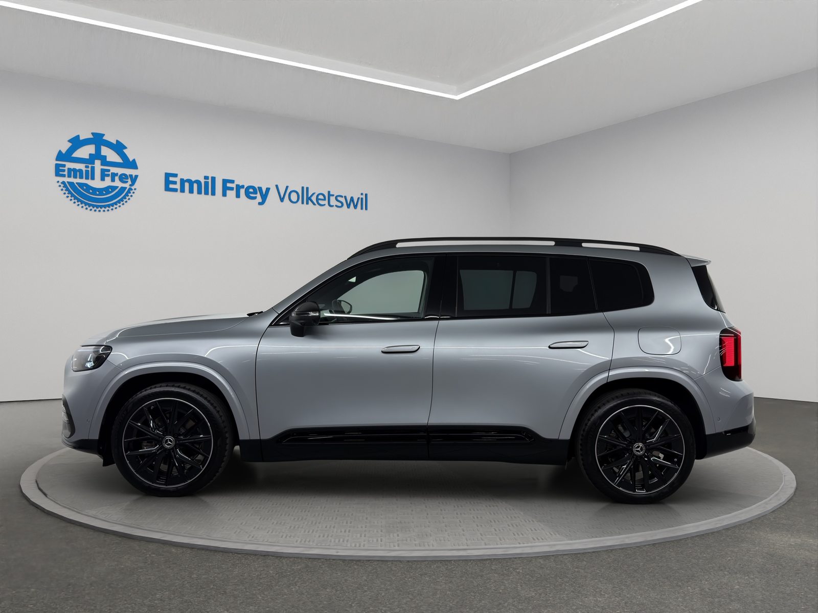MERCEDES-BENZ GLB 220 4matic, Mild-Hybrid Petrol/Electric, New car, Automatic - 2