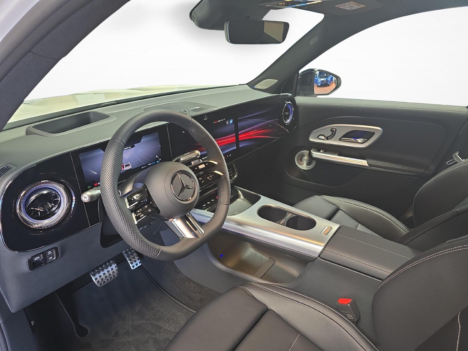 MERCEDES-BENZ GLB 220 4MATIC AMG Line, Mild-Hybrid Petrol/Electric, New car, Automatic - 5
