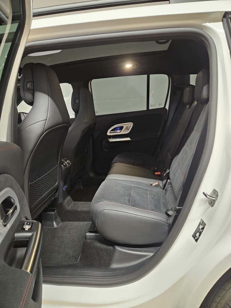 MERCEDES-BENZ GLB 220 4Matic, Hybride Leggero Benzina/Elettrica, Auto nuove, Automatico - 7