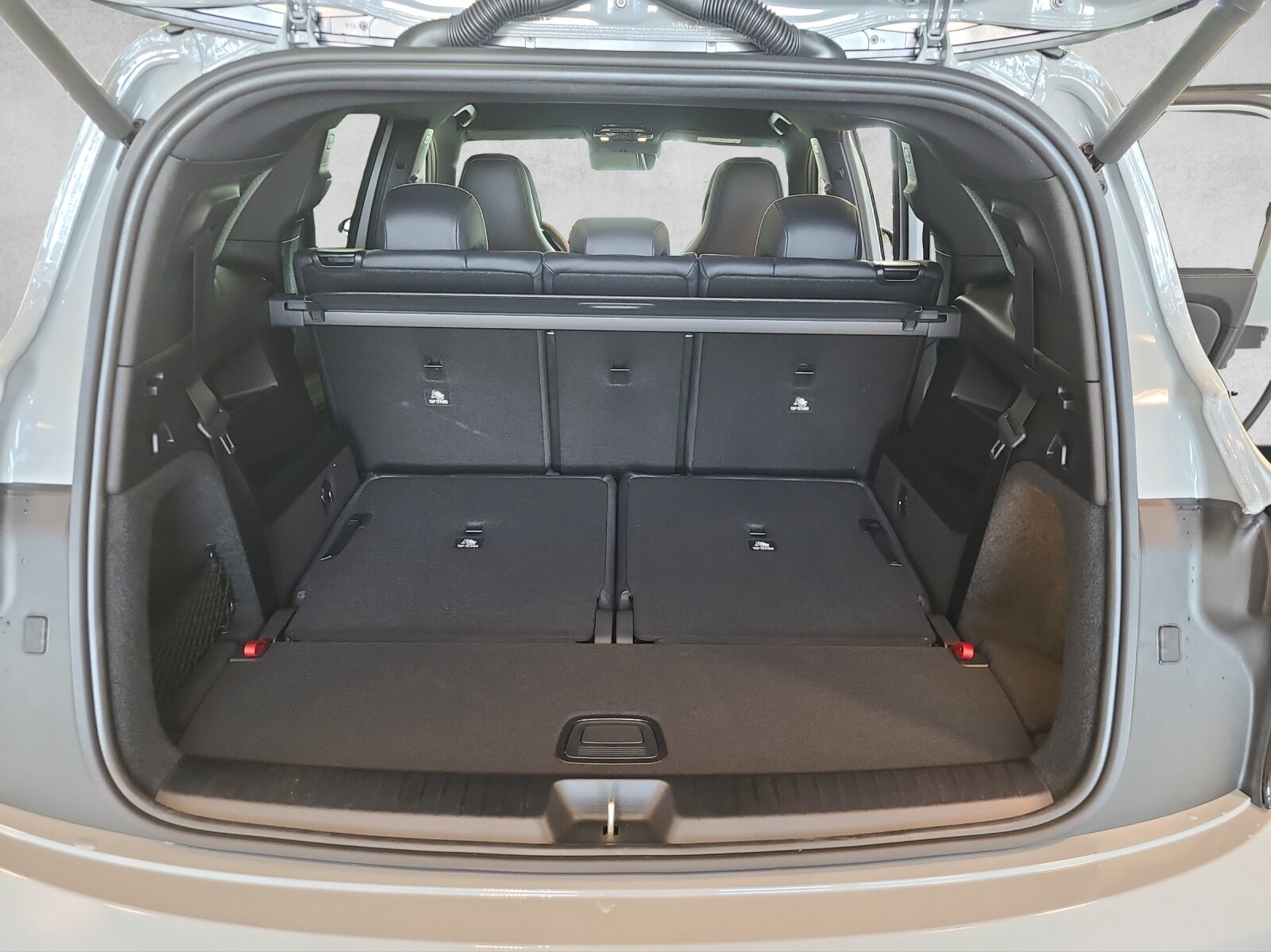 MERCEDES-BENZ GLB 220 4M  X248, Hybride Léger Essence/Électricité, Voiture nouvelle, Automatique - 6