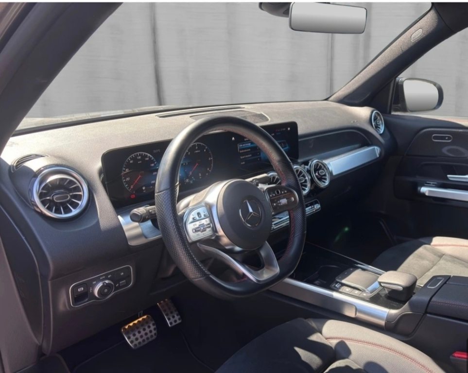 MERCEDES-BENZ GLB 220 SUV, Diesel, Second hand / Used, Automatic - 2