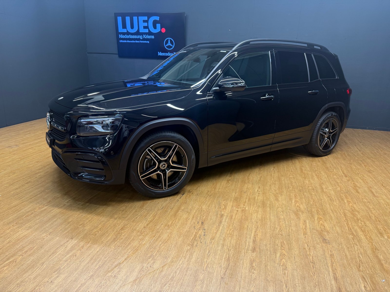 MERCEDES-BENZ GLB 220 d 4M - AMG / DISTRONIC / 360 Grad Kame, Diesel, Occasioni / Usate, Automatico - 2