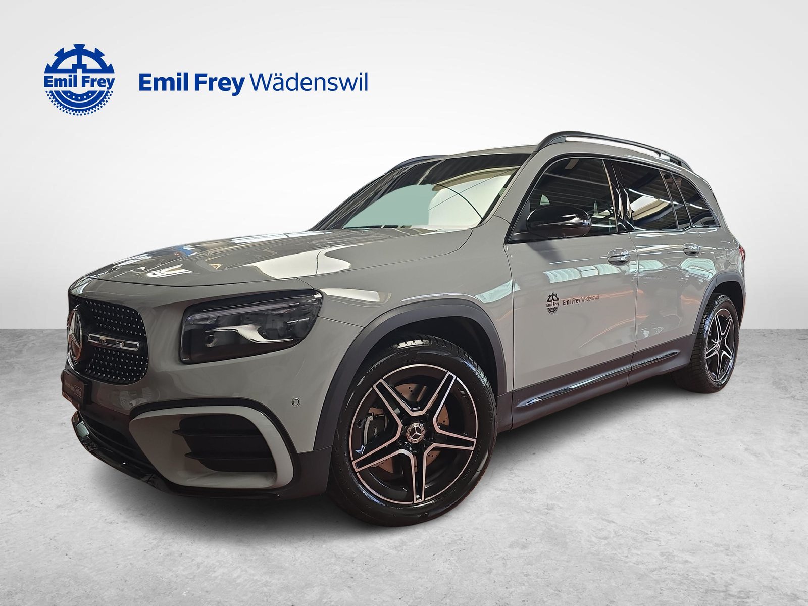 MERCEDES-BENZ GLB 220 4MATIC AMG Line