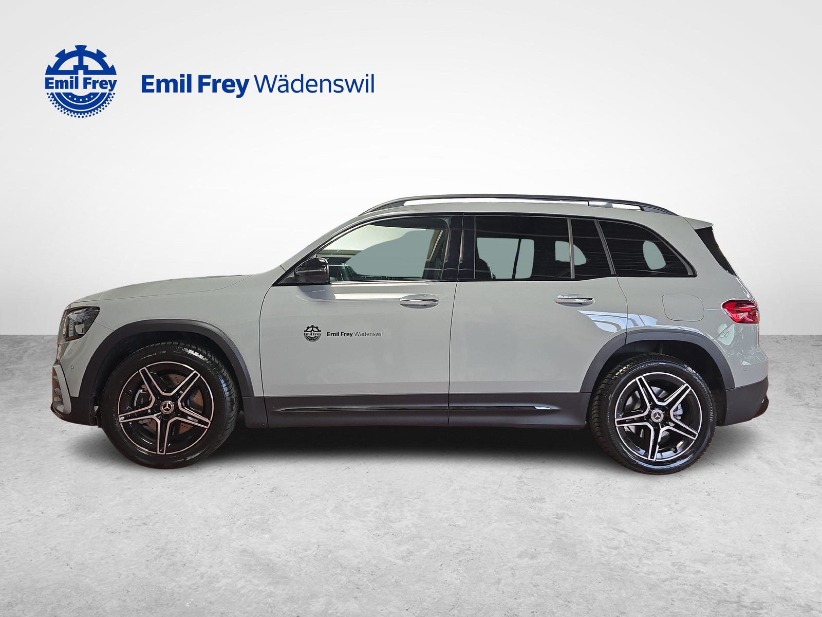 MERCEDES-BENZ GLB 220 4MATIC AMG Line, Mild-Hybrid Benzin/Elektro, Occasion / Gebraucht, Automatik - 2