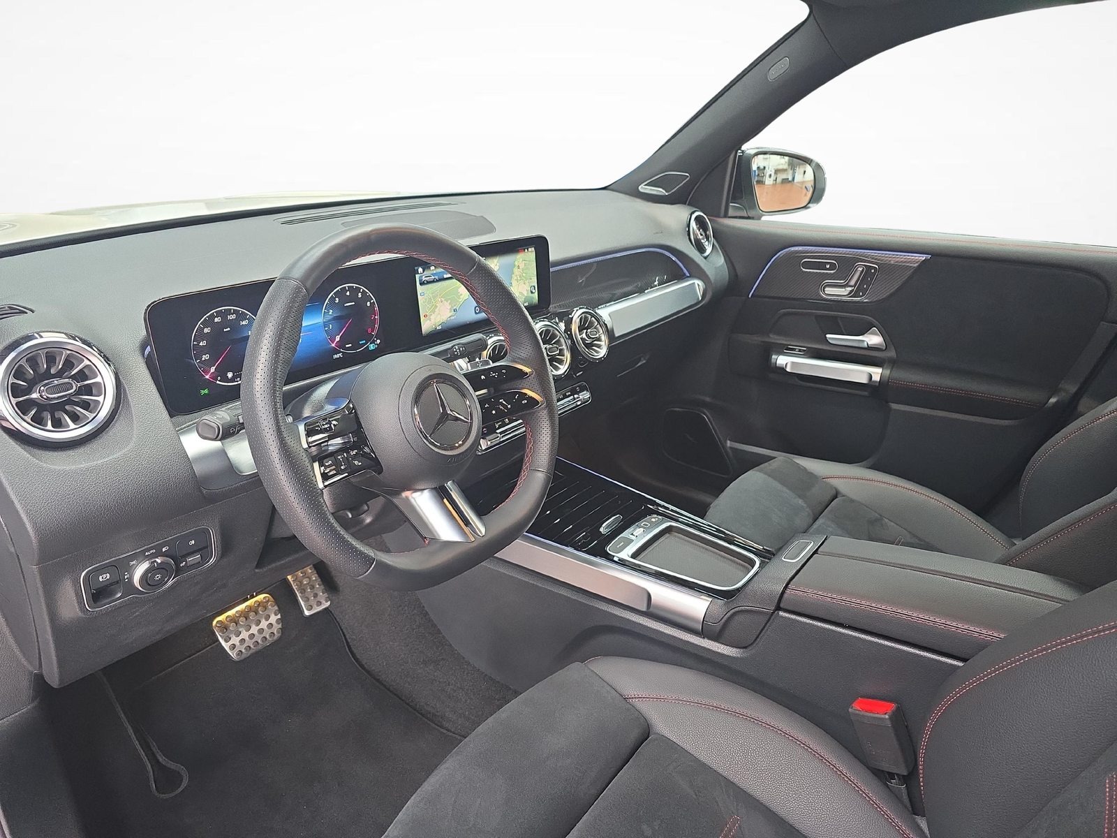 MERCEDES-BENZ GLB 220 4MATIC AMG Line, Mild-Hybrid Petrol/Electric, Second hand / Used, Automatic - 5