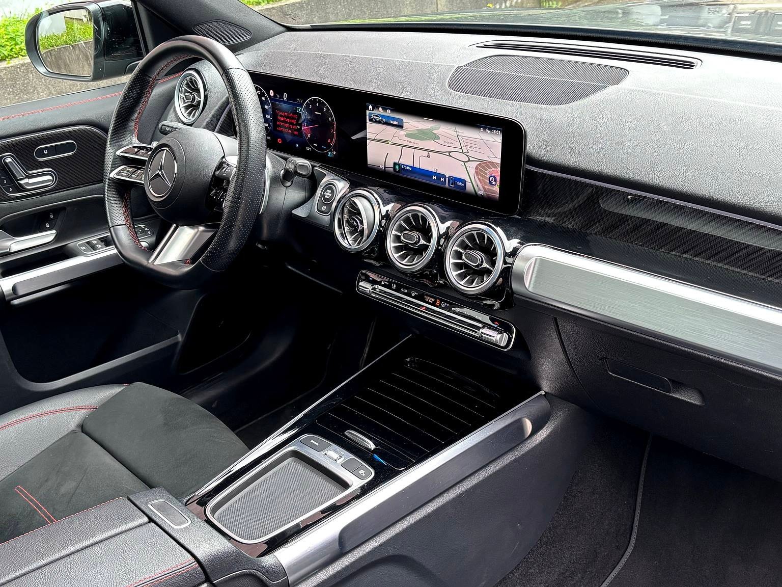 MERCEDES-BENZ GLB 220 AMG Line 4Matic 8G-Tronic, Benzina, Occasioni / Usate, Automatico - 6