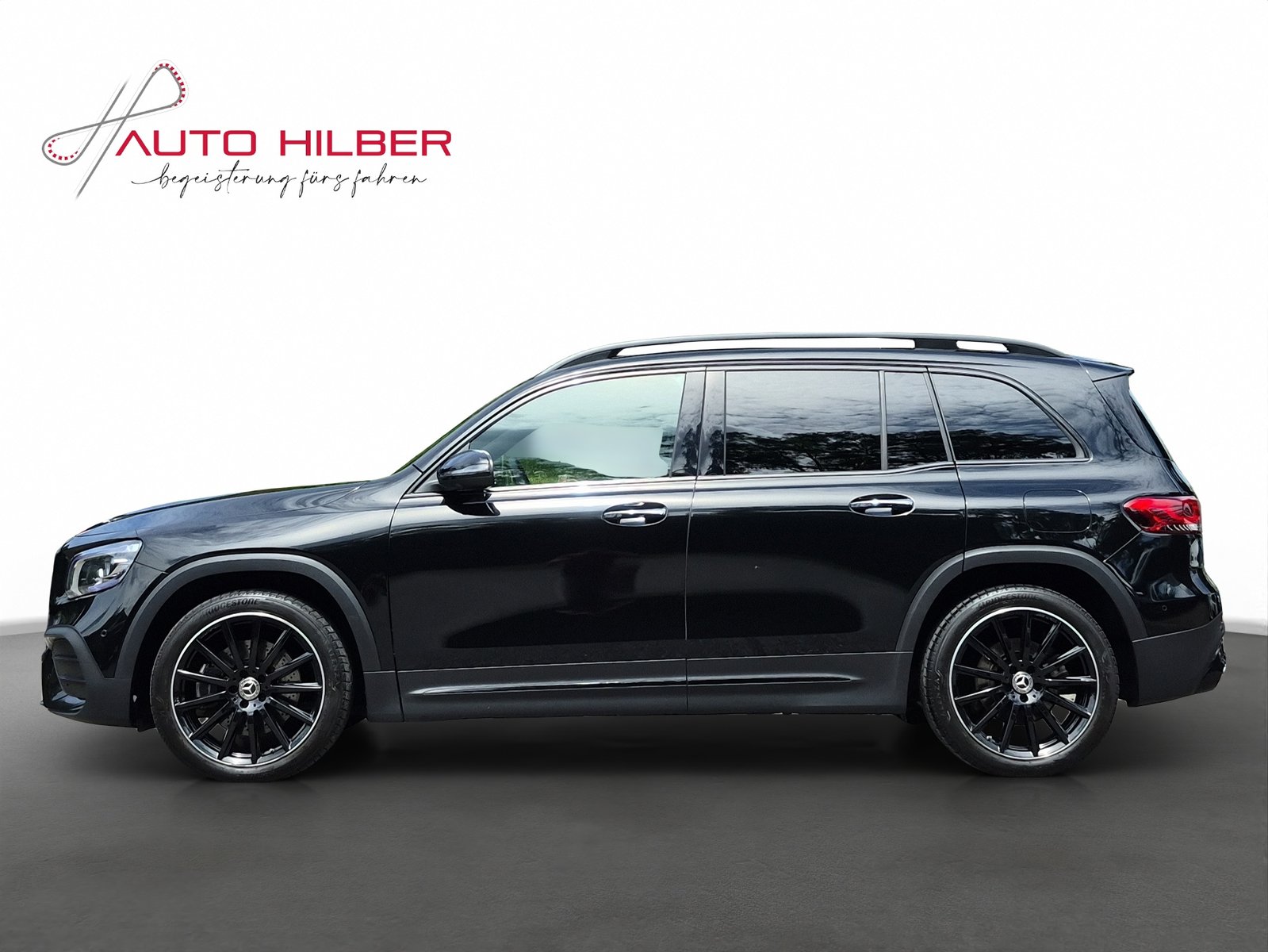 MERCEDES-BENZ GLB 220 d 4Matic AMG Line 8G-Tronic *Night Pak, Diesel, Second hand / Used, Automatic - 3