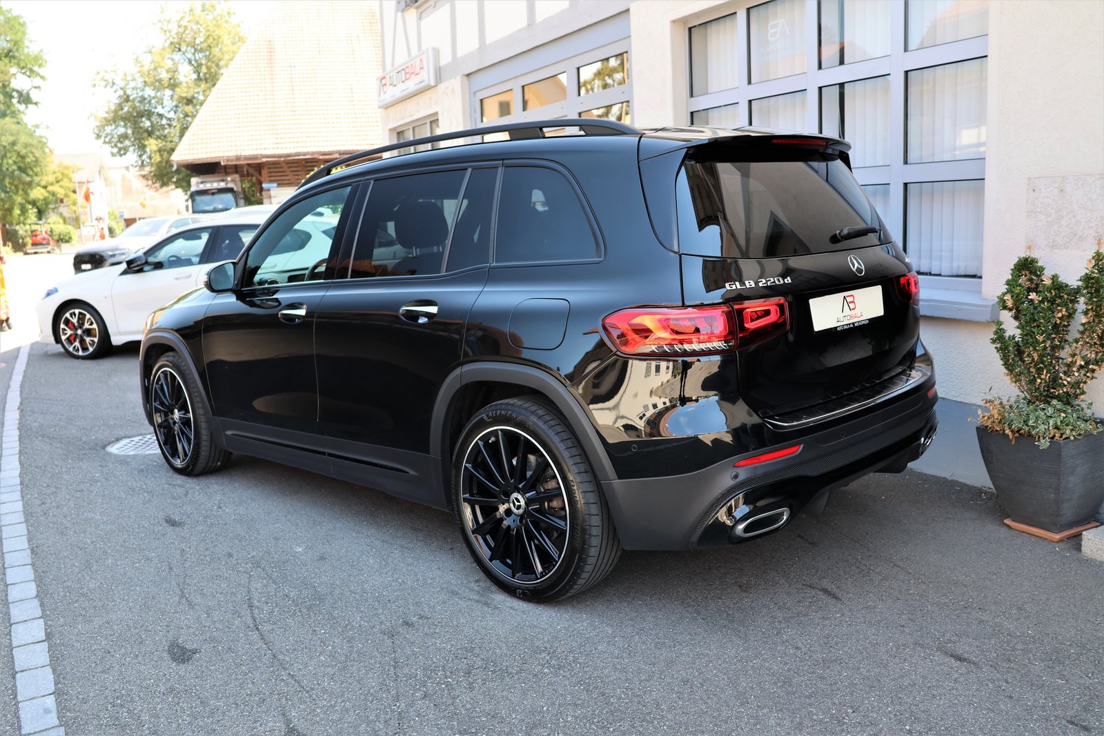 MERCEDES-BENZ GLB 220 d 4Matic AMG Line 8G-Tronic (CH) + 2.0, Diesel, Occasioni / Usate, Automatico - 7