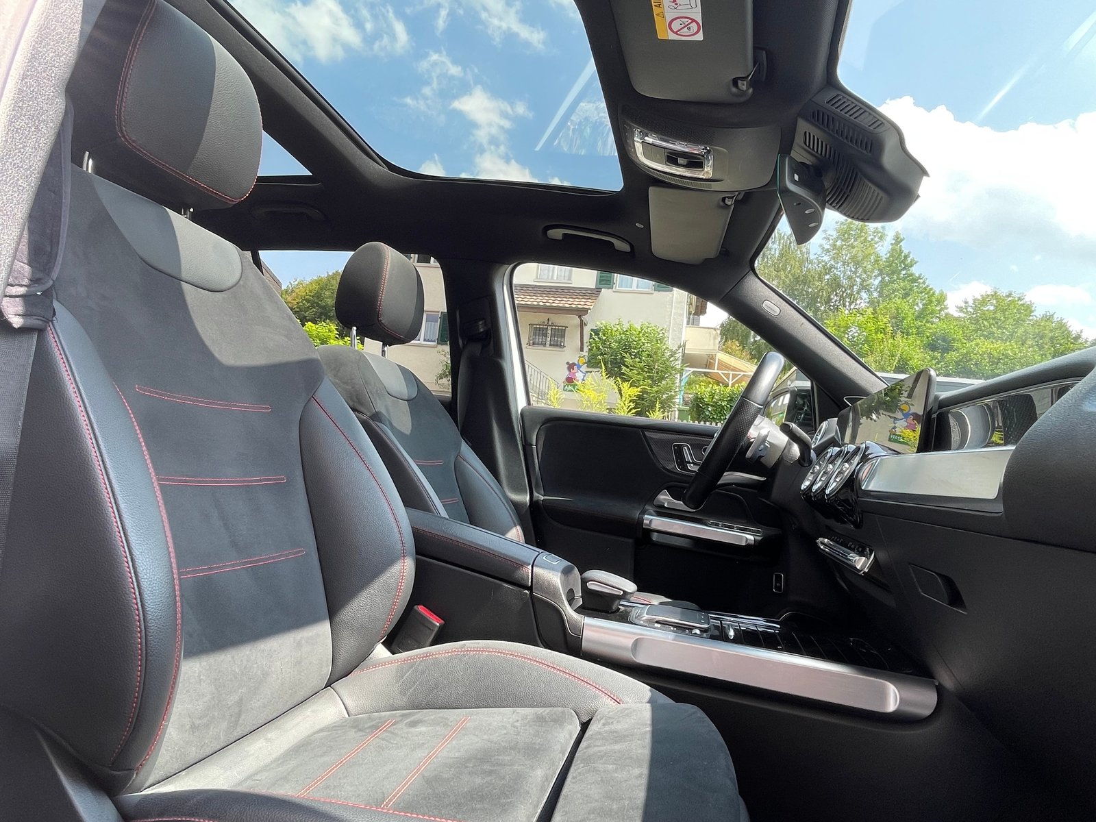 MERCEDES-BENZ GLB 220 d 4Matic AMG Line 8G-Tronic, Diesel, Occasion / Gebraucht, Automatik - 5