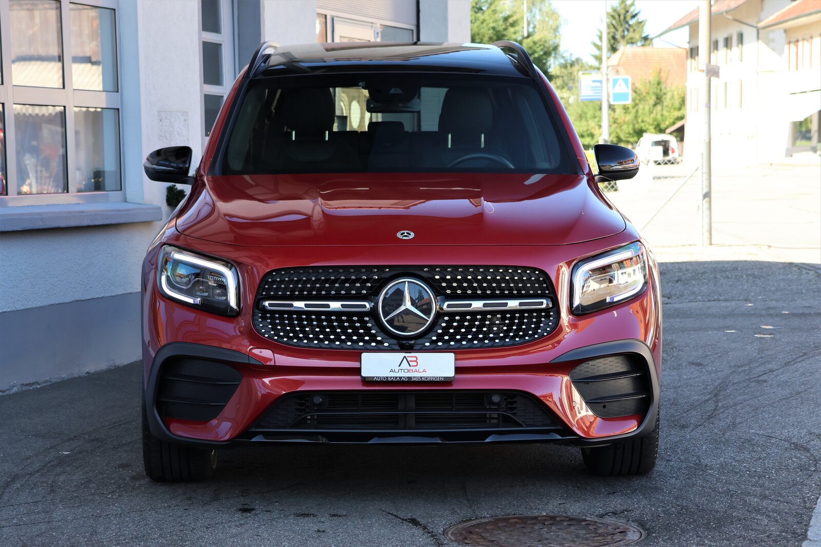 MERCEDES-BENZ GLB 220 d 4Matic AMG Line 8G-Tronic (CH) + 2.0, Diesel, Second hand / Used, Automatic - 2